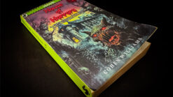 House of Horror book cover featuring a haunted house and monstrous creature.